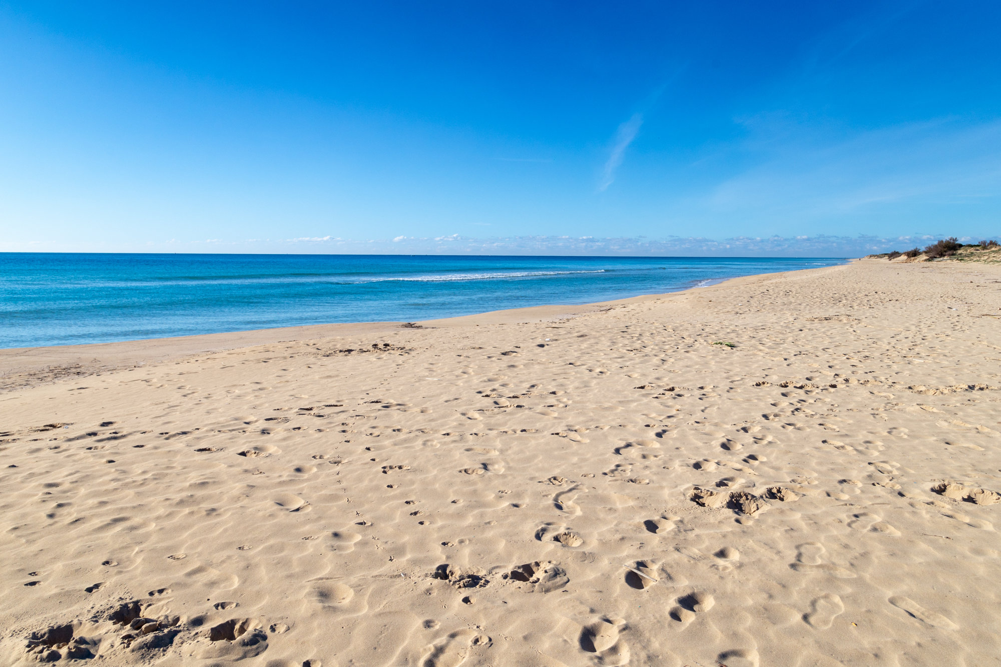Sandstrand bei Torre Pali